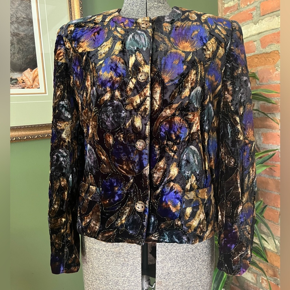 Stunning Vintage Blazer